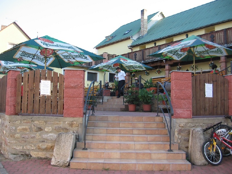 Restaurace Adria Star Msto pod Landtejnem
